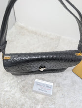GUCCI VINTAGE OSTRICH SHOULDER BAG