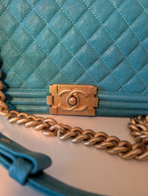 CHANEL CAVIAR TURQUOISE (BLUE/GREEN) OLD MEDIUM BOY BAG, MINT