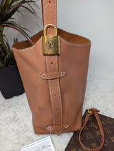 LOUIS VUITTON COGNAC LOW KEY HOBO