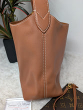 LOUIS VUITTON COGNAC LOW KEY HOBO