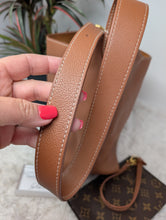 LOUIS VUITTON COGNAC LOW KEY HOBO
