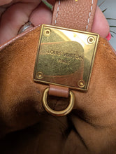LOUIS VUITTON COGNAC LOW KEY HOBO