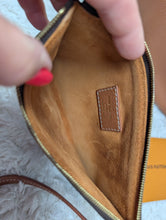 LOUIS VUITTON COGNAC LOW KEY HOBO