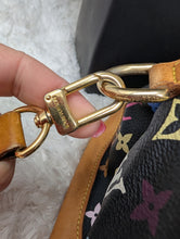 LOUIS VUITTON BLACK MULTICOLOR COURTNEY MM