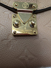LOUIS VUITTON DUNE METIS POCHETTE