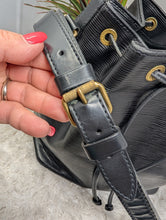 LOUIS VUITTON EPI PETIT NOE