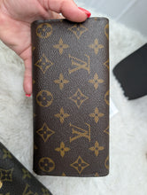 LOUIS VUITTON MONOGRAM JOSEPHINE WALLET, PINK INTERIOR