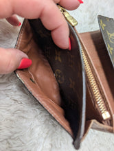 LOUIS VUITTON MONOGRAM ALEXANDRA WALLET, FAIR