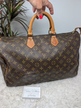LOUIS VUITTON MONOGRAM SPEEDY 40