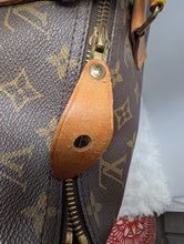 LOUIS VUITTON MONOGRAM SPEEDY 40