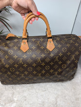 LOUIS VUITTON MONOGRAM SPEEDY 40