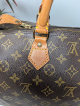 LOUIS VUITTON MONOGRAM SPEEDY 40