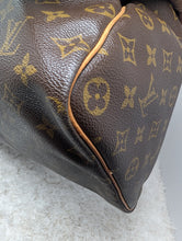 LOUIS VUITTON MONOGRAM SPEEDY 40