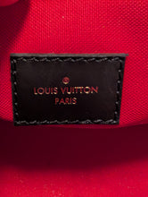 LOUIS VUITTON REVERSE ONTHEGO PM