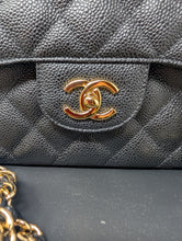CHANEL BLACK CAVIAR JUMBO DOUBLE FLAP, MINT CONDITION