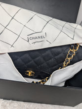 CHANEL BLACK CAVIAR JUMBO DOUBLE FLAP, MINT CONDITION
