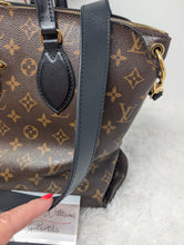 LOUIS VUITTON MONOGRAM FLOWER TOTE, NOIR