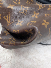 LOUIS VUITTON MONOGRAM FLOWER TOTE, NOIR