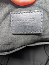 LOUIS VUITTON MONOGRAM FLOWER TOTE, NOIR