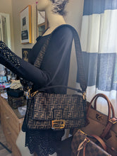 FENDI BAGUETTE MIDI JACQUARD FLAP BAG