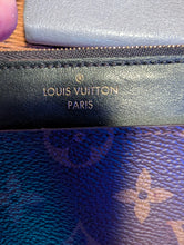 LOUIS VUITTON NOIR SLIM WALLET