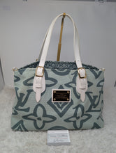 LOUIS VUITTON Menthe Tahitienne Cabas PM