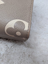 LOUIS VUITTON BICOLOR TURTLEDOVE ONTHEGO PM
