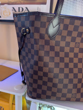 LOUIS VUITTON DE NEVERFULL MM AND POUCH, WITH RECEIPT