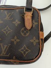 LOUIS VUITTON MARLY BANDOULIERE