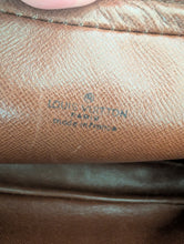 LOUIS VUITTON MARLY BANDOULIERE