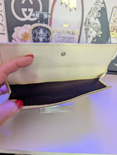 GUCCI JACKIE BIFOLD WALLET