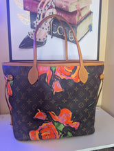 LOUIS VUITTON LIMITED EDITION ROSES NEVERFULL MM