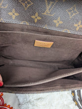 LOUIS VUITTON MONOGRAM METIS POCHETTE