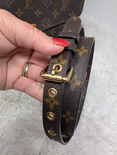 LOUIS VUITTON MONOGRAM METIS POCHETTE