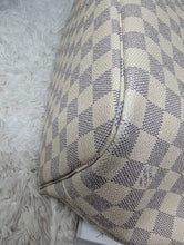 LOUIS VUITTON AZUR NEVERFULL MM