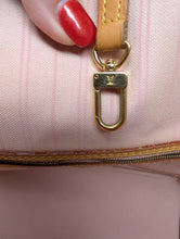 LOUIS VUITTON AZUR NEVERFULL MM