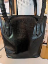 GUCCI BLACK LEATHER SHOULDER TOTE