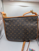 LOUIS VUITTON HUDSON GM