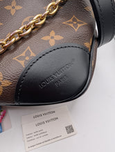 LOUIS VUITTON NOIR BOULOGNE PM CROSSBODY, LIKE NEW