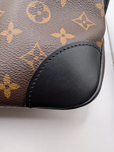 LOUIS VUITTON NOIR BOULOGNE PM CROSSBODY, LIKE NEW