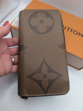 LOUIS VUITTON REVERSE MONOGRAM ZIPPY WALLET, VERY EXCELLENT
