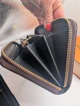 LOUIS VUITTON REVERSE MONOGRAM ZIPPY WALLET, VERY EXCELLENT