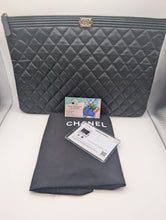 CHANEL BLACK CAVIAR BOY O CASE, PRISTINE