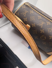 LOUIS VUITTON MONOGRAM PAPILLION 30