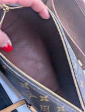 LOUIS VUITTON MONOGRAM PAPILLION 30