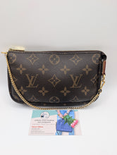LOUIS VUITTON MONOGRAM MINI POCHETTE ACCESSORY
