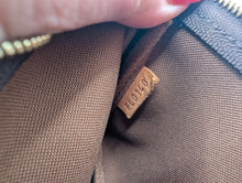 LOUIS VUITTON MONOGRAM MINI POCHETTE ACCESSORY
