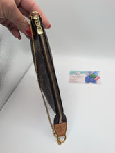 LOUIS VUITTON MONOGRAM MINI POCHETTE ACCESSORY