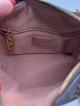 LOUIS VUITTON PETIT MALLE SOUPLE, MINT CONDITION