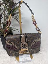 Louis Vuitton Monogramissime Pochette, Limited edition